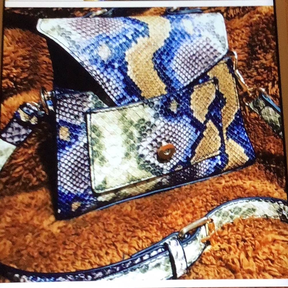 Medium size mini bag